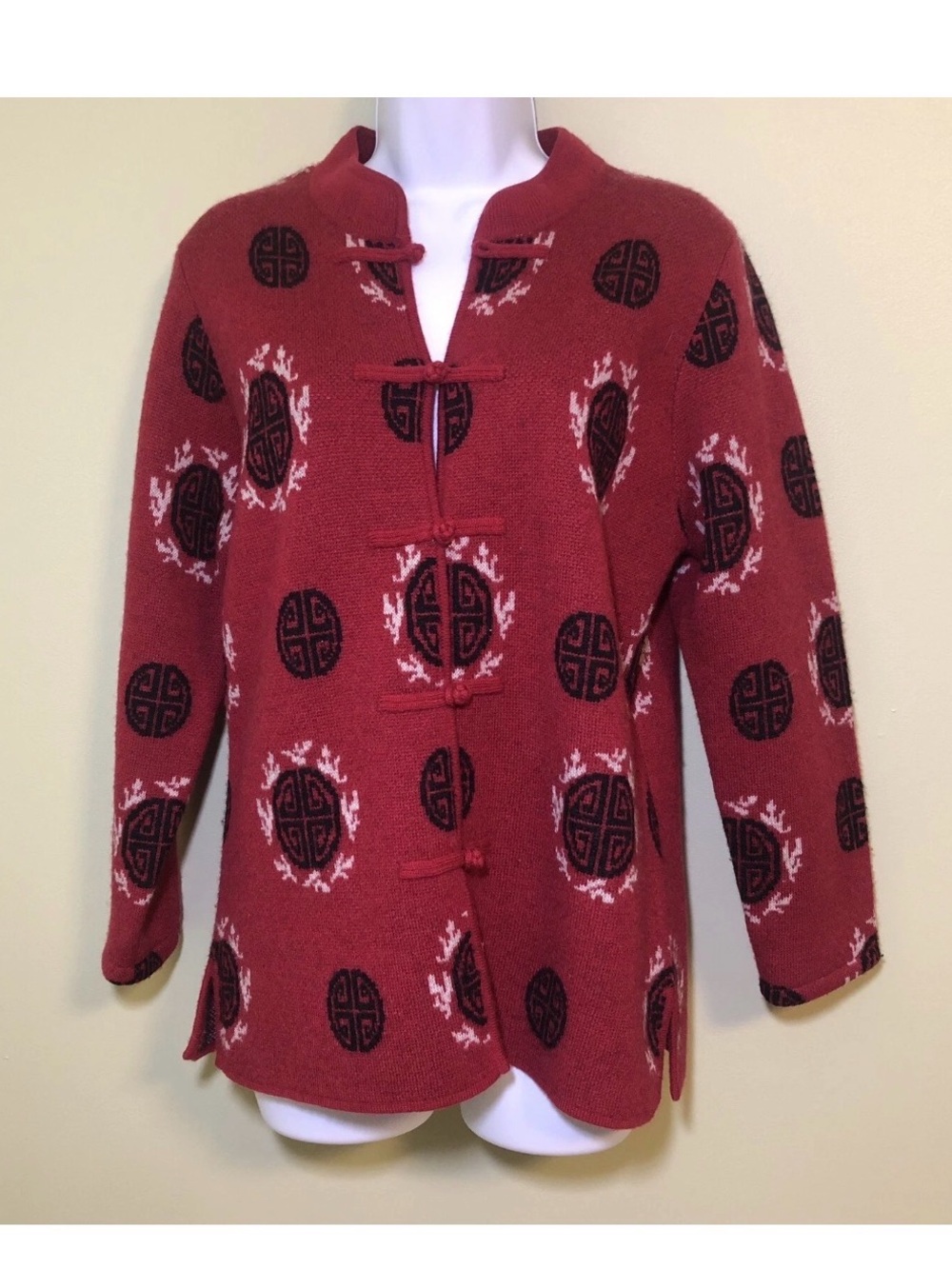 Norm Thompson Womens 100% Wool Cardigan Sweater SMALL Asian Red Button Oriental